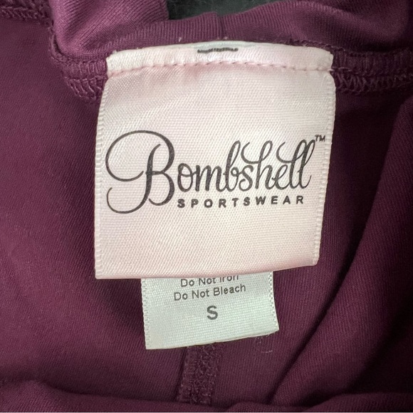 Bombshell Sexy Back Sportswear Shorts - Picture 5 of 6